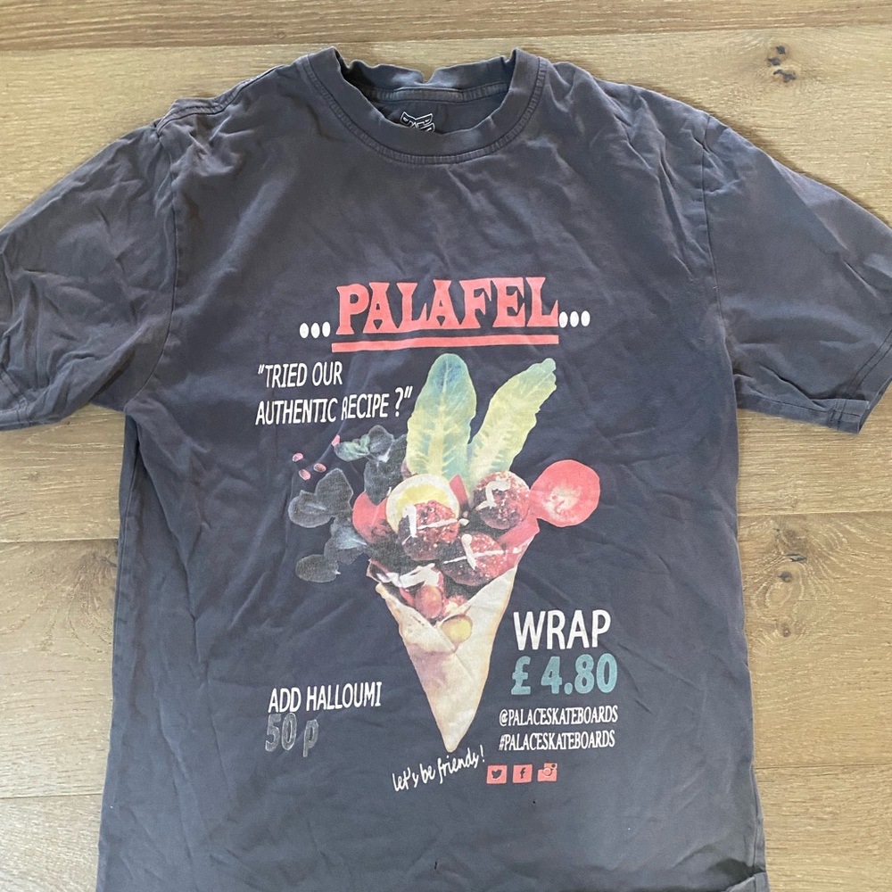 PALACE Black Graphic T-Shirt
